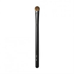 Lic Кисть P03 для нанесения теней на верхнее веко плоская / Makeup Artist Brush - фото 13005